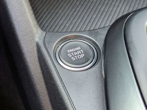 Used 2025 Kia K4 LXS image 24