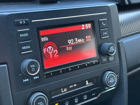 Used 2019 Honda Civic Sport image 24