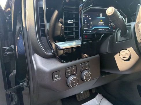 Used 2025 Chevrolet Silverado 1500 High Country w/ High Country Premium Package image 12