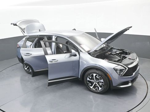 Used 2025 Kia Sportage EX image 73