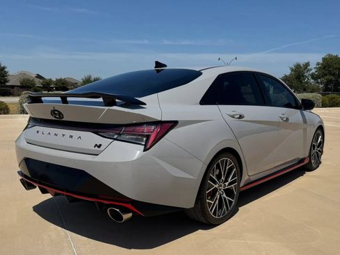 Used 2022 Hyundai Elantra N FWD image 4