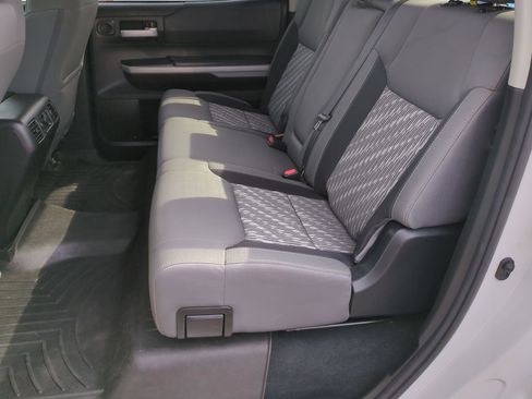 Used 2021 Toyota Tundra SR5 w/ SR5 Upgrade Package AWD/4WD image 22