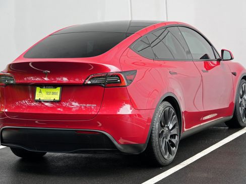 Used 2022 Tesla Model Y Performance AWD/4WD image 51