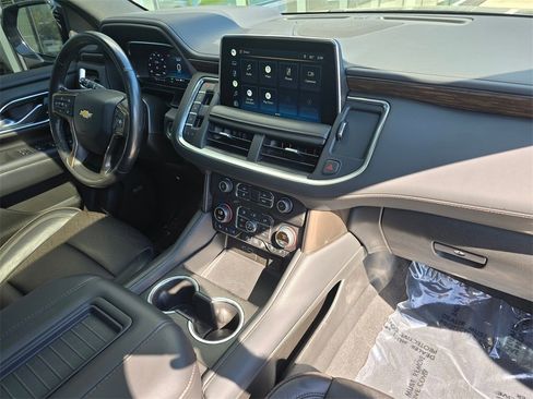 Used 2022 Chevrolet Tahoe High Country image 10