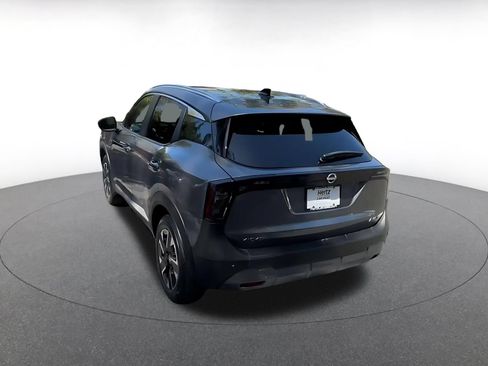 Used 2026 Nissan Kicks SV w/ Cold Weather Package AWD/4WD image 4