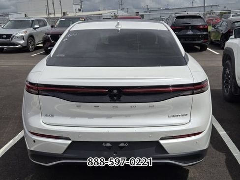Used 2023 Toyota Crown AWD/4WD image 6