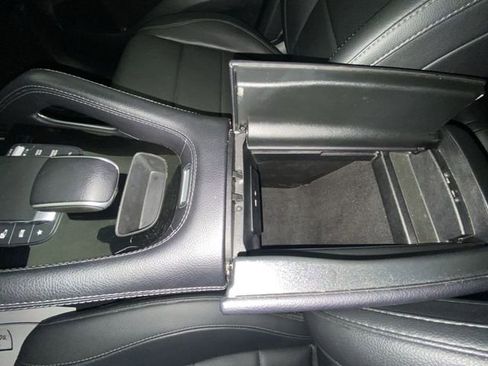 Used 2024 Mercedes-Benz GLE 450e GLE 450e image 21