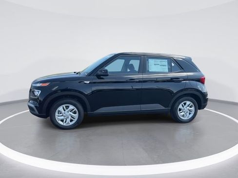 New 2026 Hyundai Venue SE FWD image 4
