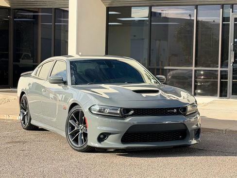 Used 2019 Dodge Charger Scat Pack w/ Driver Confidence Group image 6