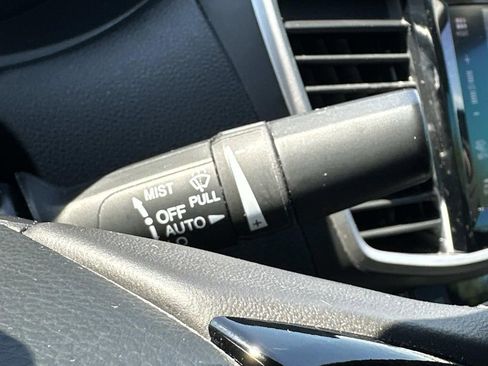 Used 2017 Honda Accord Touring image 24