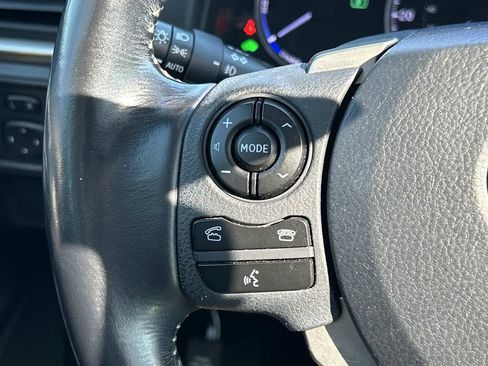 Used 2015 Lexus CT 200h w/ Seat Comfort Package FWD image 26