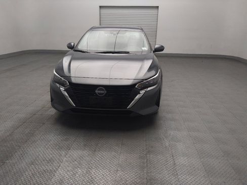 Used 2024 Nissan Sentra SV FWD image 15