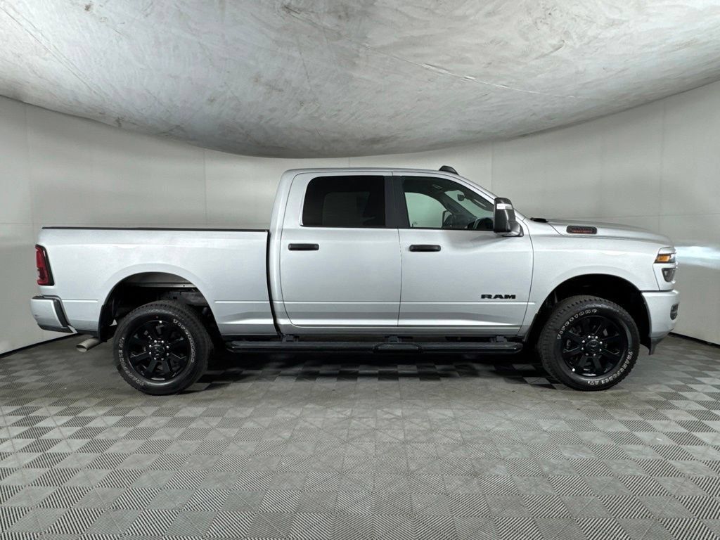 Certified 2026 RAM 2500 Big Horn AWD/4WD image 4