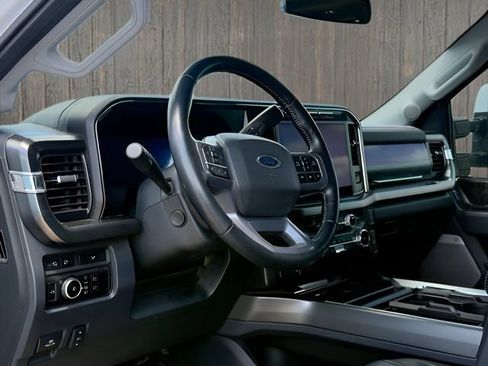 Used 2023 Ford F350 Lariat AWD/4WD image 16