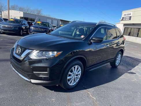 Used 2019 Nissan Rogue S w/ Special Edition Package image 2