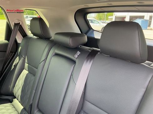 New 2026 Nissan Rogue Platinum AWD/4WD image 23