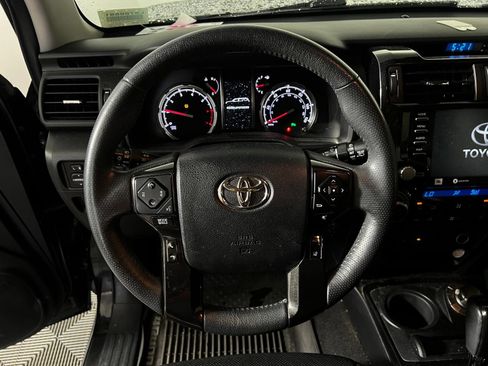 Used 2020 Toyota 4Runner Nightshade AWD/4WD image 9