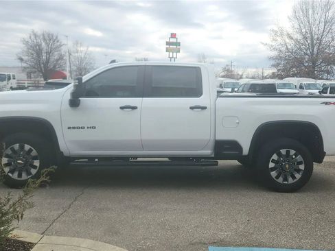 Used 2022 Chevrolet Silverado 2500 Custom w/ Gooseneck/5TH Wheel Package image 13