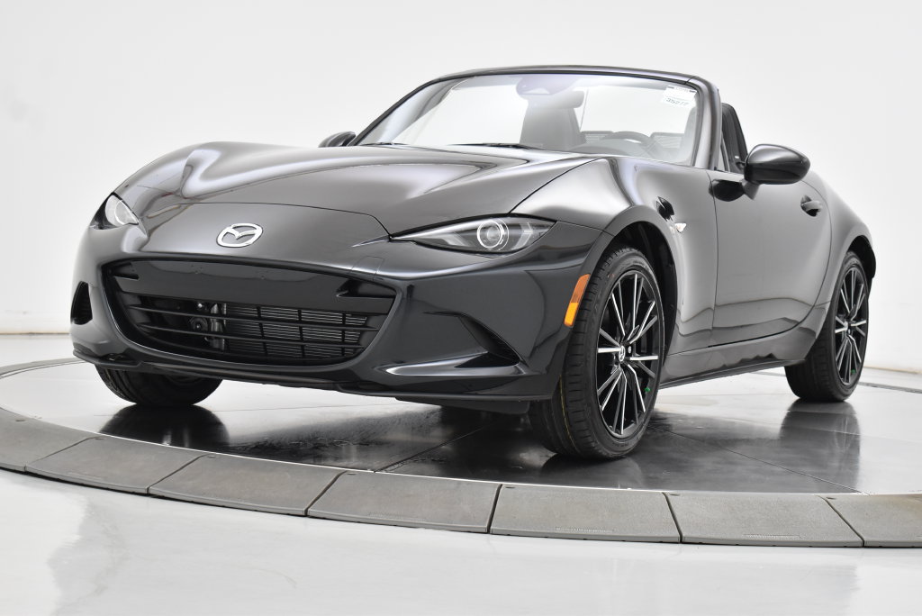 New 2026 MAZDA MX-5 Miata Grand Touring w/ Weather Package RWD image 14