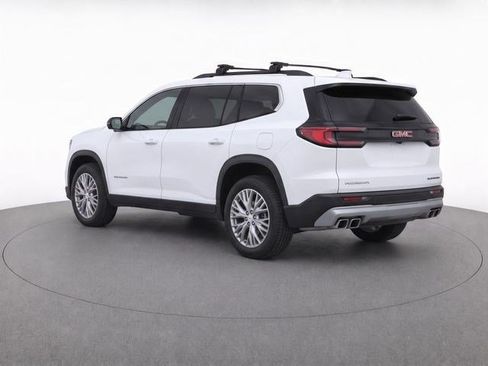 Used 2024 GMC Acadia Elevation FWD image 5