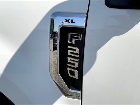 Used 2020 Ford F250 XL AWD/4WD image 23