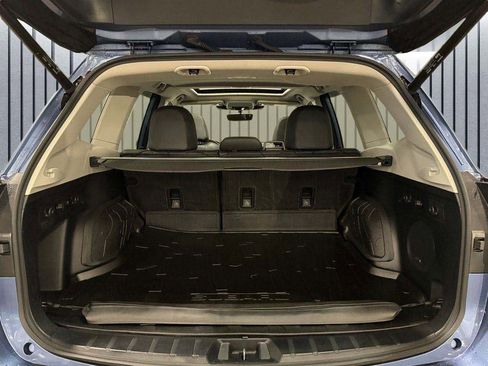 Certified 2024 Subaru Forester Touring w/ Pop Package 2 image 9