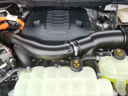 Used 2023 Ford F150 XLT w/ Equipment Group 302A High image 18