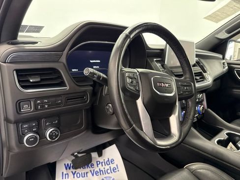 Used 2022 GMC Yukon XL SLT w/ SLT Premium Package AWD/4WD image 26