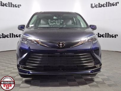 New 2026 Toyota Sienna XLE