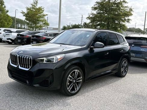 Used 2023 BMW X1 xDrive28i w/ M Sport Package AWD/4WD image 8