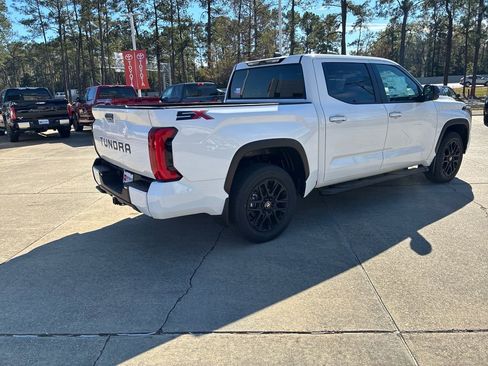 New 2026 Toyota Tundra SR5 image 7