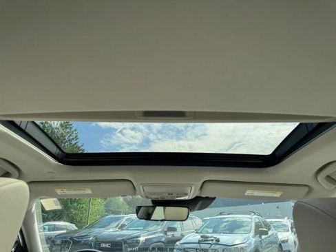 Used 2018 Honda Accord Touring image 22