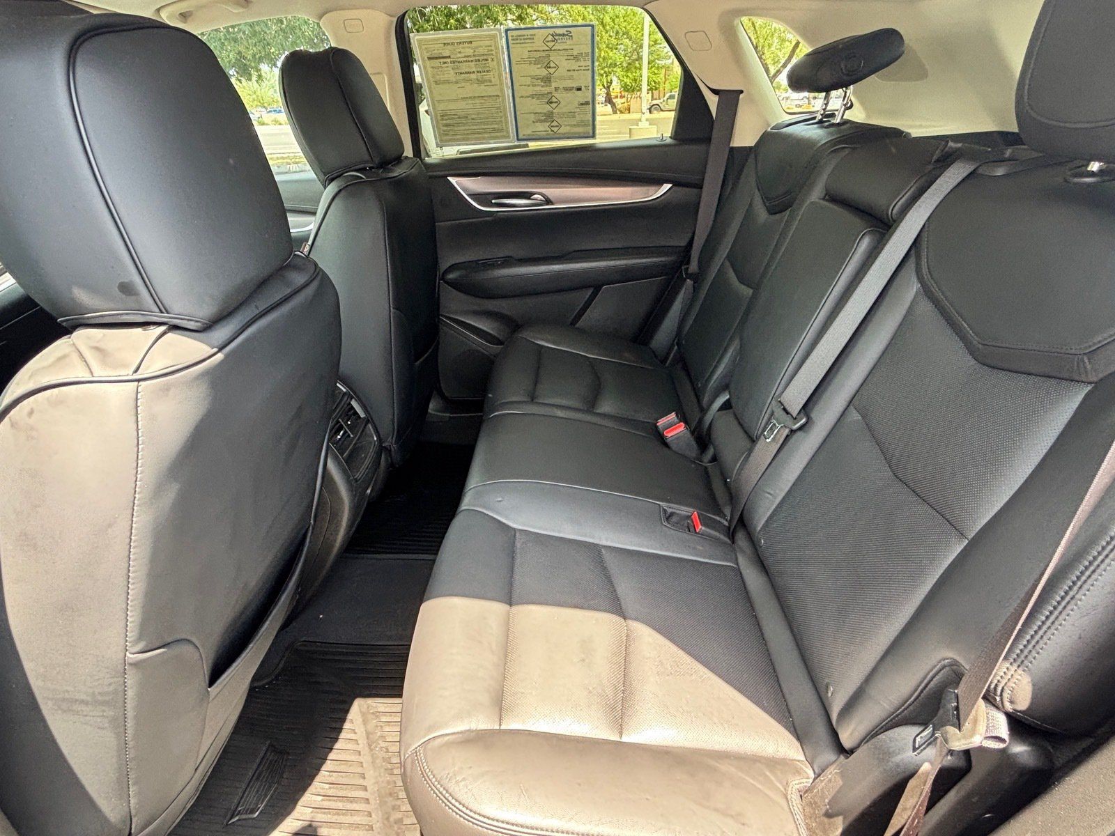 Used 2017 Cadillac XT5 Premium Luxury FWD image 28