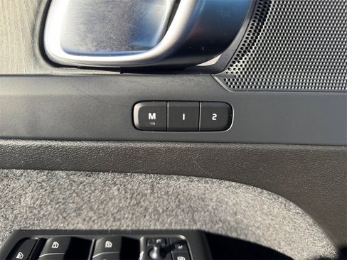 Certified 2023 Volvo XC40 B5 Plus w/ Climate Package image 12