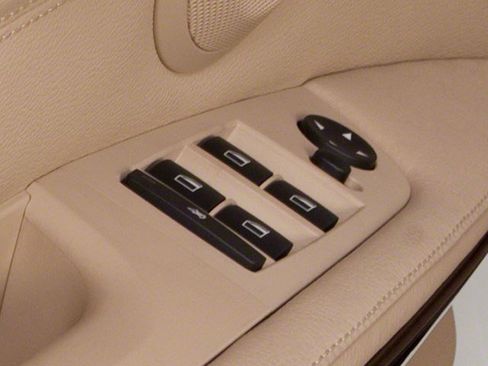 Used 2010 BMW 328i Sedan RWD image 19