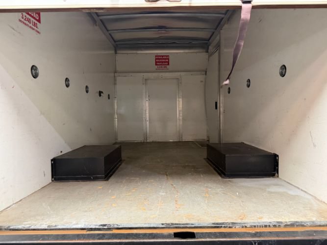 Used 2022 Ford Transit 350 DRW RWD image 23