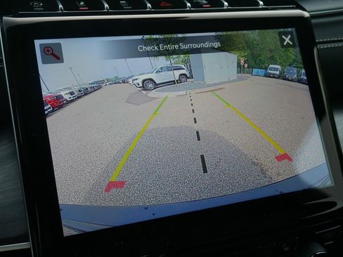 New 2025 Jeep Grand Cherokee Limited w/ Trailer Tow Package AWD/4WD image 38