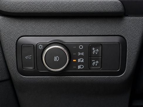 Used 2025 Ford Escape Platinum AWD/4WD image 33