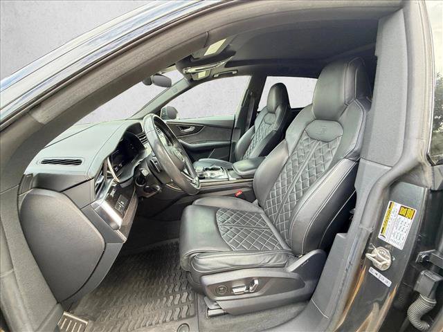 Used 2021 Audi SQ8 Prestige w/ Prestige Package AWD/4WD image 16