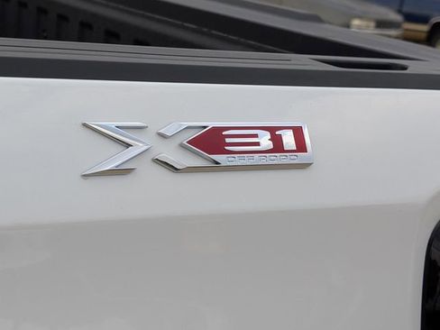 New 2026 GMC Sierra 1500 Elevation w/ Elevation Premium Package image 8