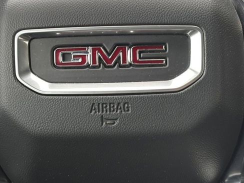Used 2024 GMC Acadia AT4 w/ Luxury Package AWD/4WD image 12