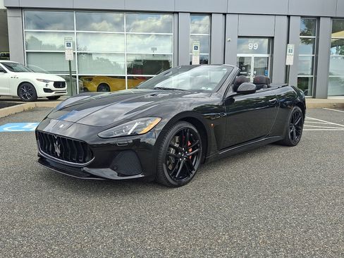 Used 2019 Maserati GranTurismo MC RWD image 1