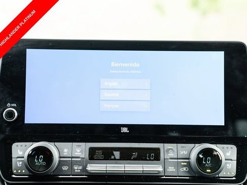 Certified 2024 Toyota Grand Highlander AWD image 21