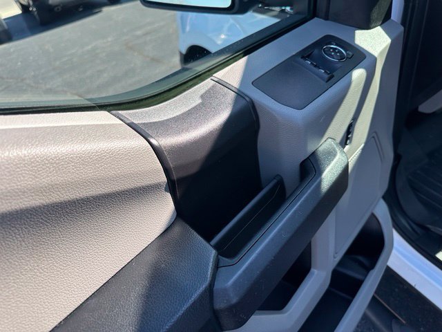 Used 2016 Ford F150 XL w/ Equipment Group 101A Mid RWD image 14