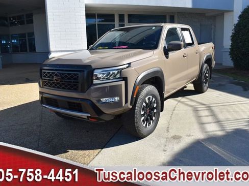 Used 2024 Nissan Frontier PRO-4X w/ Technology Package image 5