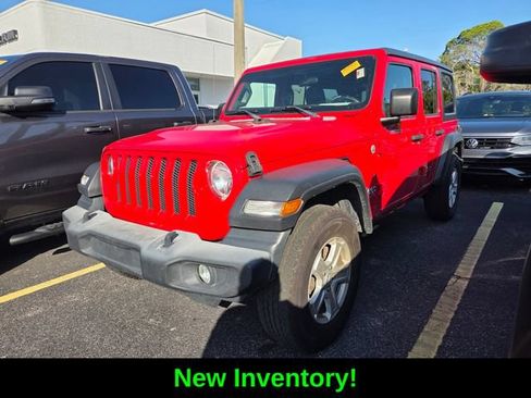 Used 2019 Jeep Wrangler Unlimited Sport S AWD/4WD image 3