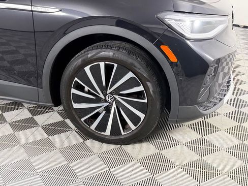 Used 2023 Volkswagen ID.4 Pro S Plus AWD/4WD image 12