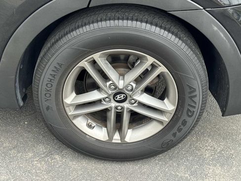 Used 2018 Hyundai Santa Fe Sport w/ 2.4L Tech Package 04 FWD image 30