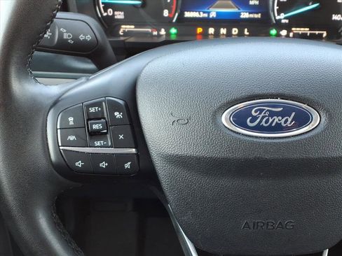 Used 2023 Ford Maverick Lariat w/ Lariat Luxury Package image 17