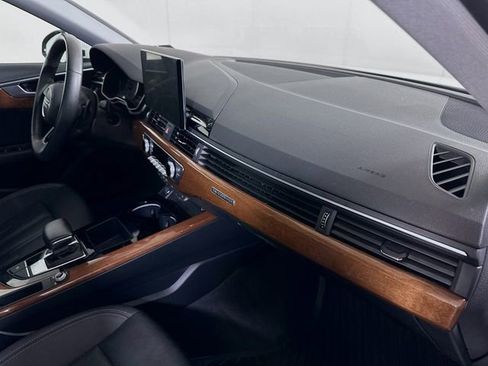 Used 2023 Audi A4 2.0T Premium w/ Convenience Package image 29